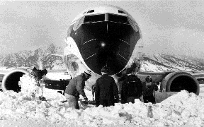 Airplane that overshot existing Jackson Hole
runway