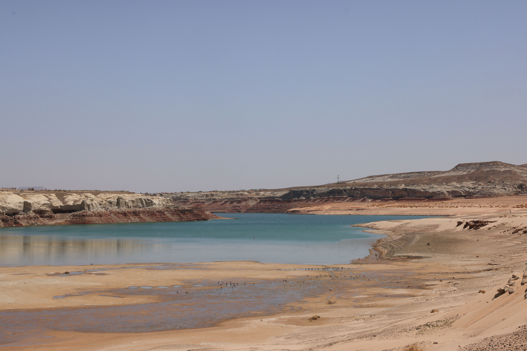 The Colorado River rift abides